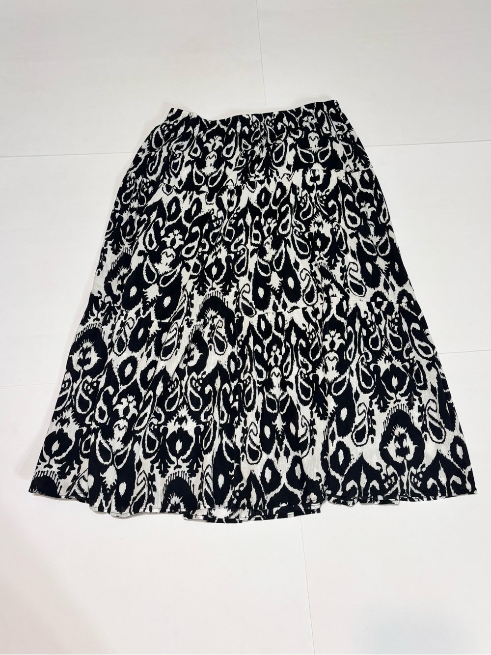 Valerie Stevens Black and White Skirt